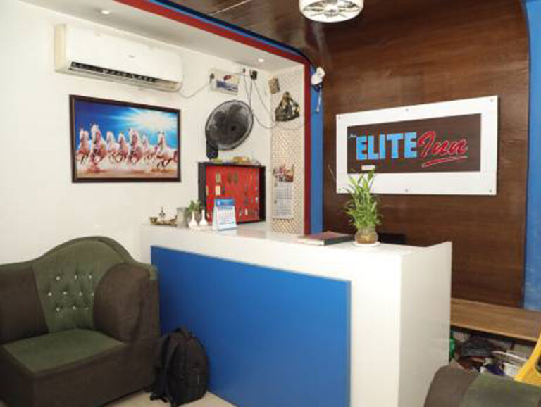 Comfort Meets Convenience: Stay at New Elite Inn in Kazhakootam